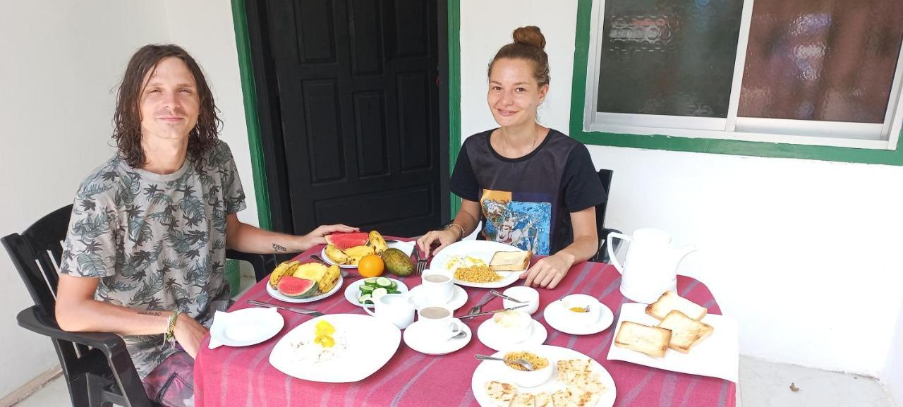 Green House Inn Trincomalee Bagian luar foto